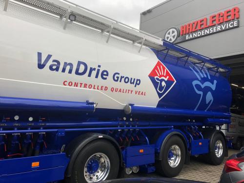 Truckbanden Nijkerk Hazeleger Bandenservice 02